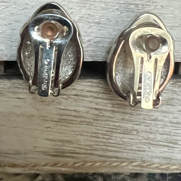VINTAGE CHRISTIAN DIOR Silver Earrings Pave Crystal Rhinestones Clip On Retro - Picture 6 of 8